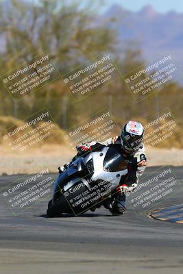 media/Mar-12-2022-SoCal Trackdays (Sat) [[152081554b]]/Turn 2 (1145am)/